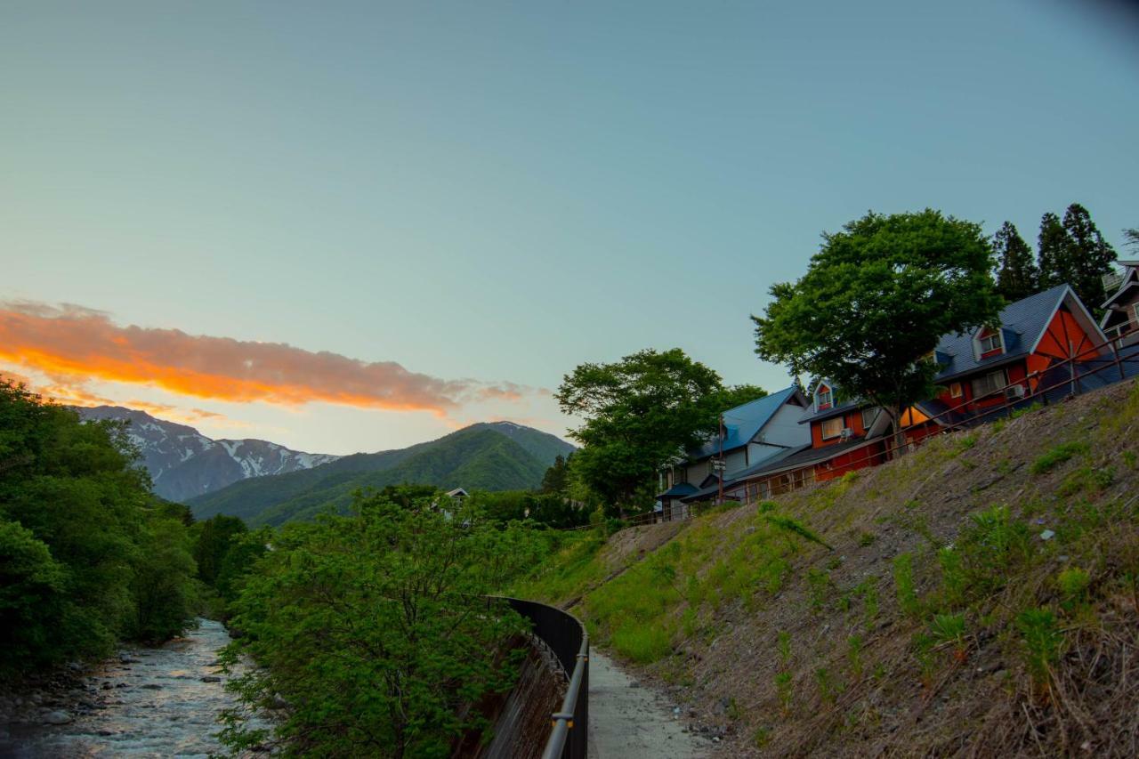 Tanigawadake Raspberry Youth Hostel มินาคามิ ภายนอก รูปภาพ